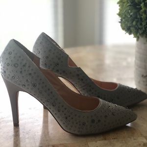 Pour La Victoire Satin Pumps